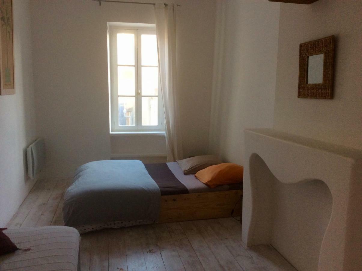 La Planque Bed & Breakfast Груисан Екстериор снимка