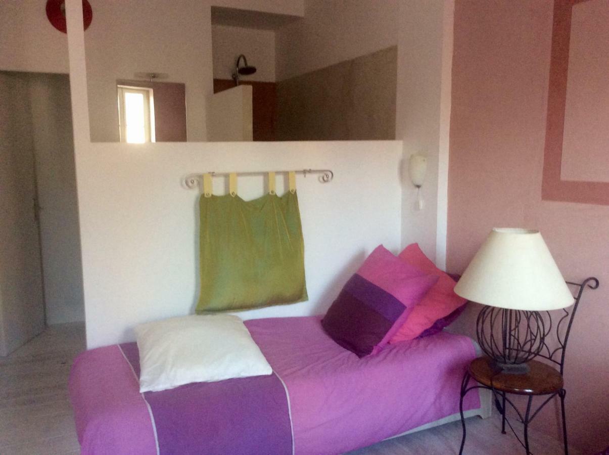 La Planque Bed & Breakfast Груисан Екстериор снимка